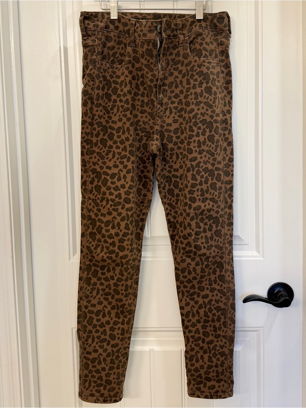 American Eagle Outfitters Leopard Print Super Hi-Rise Jegging